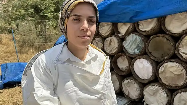 Ata Mesleği Arıcılığı Sürdürüyorlar