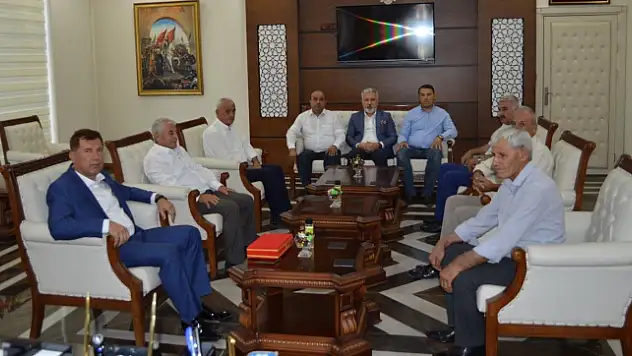 Atabağı Belde Belediye Başkanı Tayyar Lale ve AK Parti Yönetiminden Baykan Kaymakamı Fatih Özcan'a Ziyaret