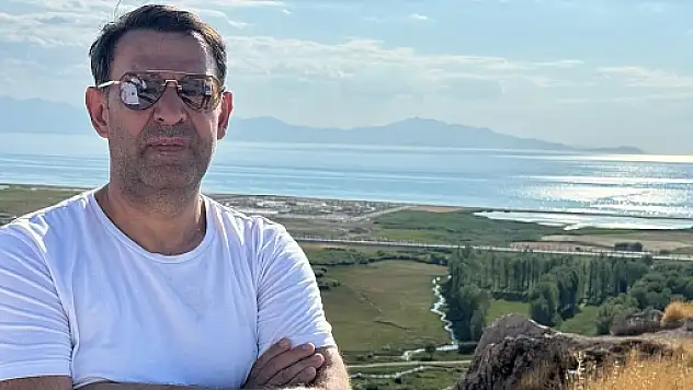 Av.Diyaeddin Temiz:Kimin Rektörü Atanacak?