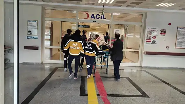 AYAĞINI TARIM ARACINA KAPTIRAN ÇOCUK AĞIR ŞEKİLDE YARALANDI