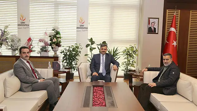 Ayhan Veral'dan Rektör Şındak'a Hayırlı Olsun Ziyareti