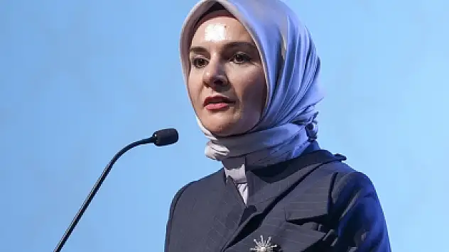 Bakan Göktaş'tan Devlet Himayesindeki Kız Çocuklarına Özel Mektup