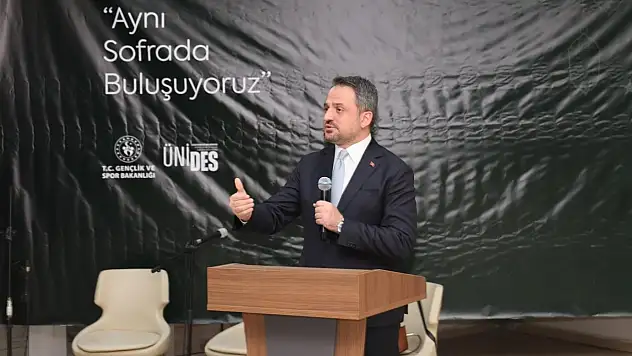 Bakan Yardımcısı Eminoğlu ve Vali Kızılkaya Siirt'te Gençlerle İftar Sofrasında Buluştu