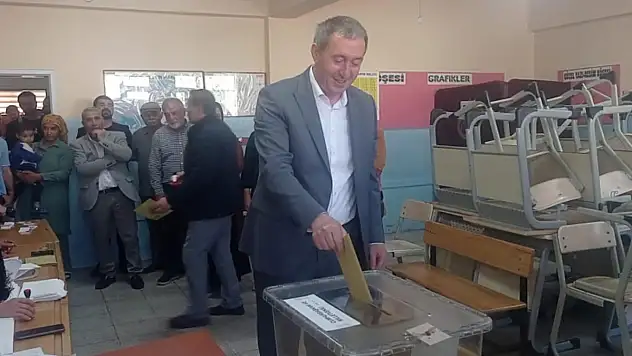 Bakırhan, Oyunu Kullandı