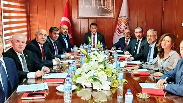 BASINDA GÜÇLÜ BİR ÖRGÜTLENME: KGK İL TEMSİLCİLERİ BELİRLENDİ