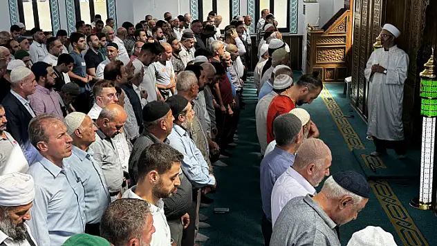 Batı Şeria'da Şehit Edilen Ayşenur Ezgi Eygi İçin Siirt'te de Gıyabi Cenaze Namazı Kılındı