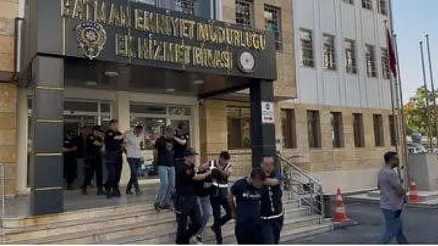 Batman'da 'Torbacı Operasyonu': 5 tutuklama