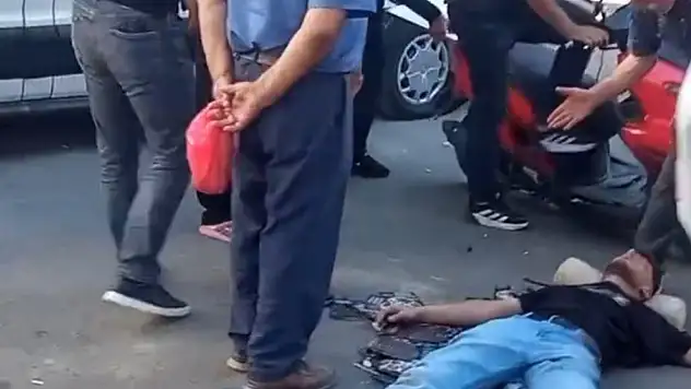 Batman'da hafif ticari araç ile motosiklet çarpıştı: 1 yaralı