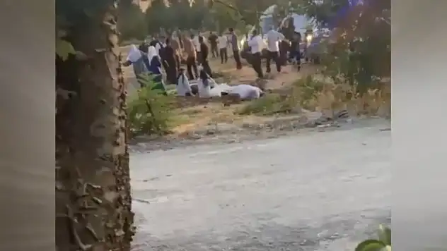 Batman'da Mezarlıkta 3 Kişi Pusu Kurularak Öldürülmüştü: Batman Valiliği'nden Silahlı Saldırıya İlişkin Açıklama