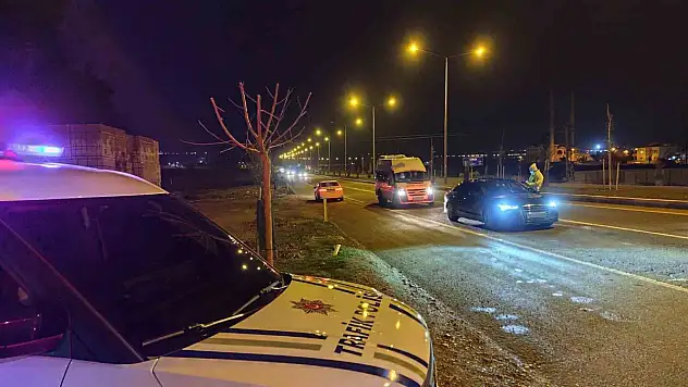 Batman'da radar ve alkol kontrolleri gece boyu sürüyor