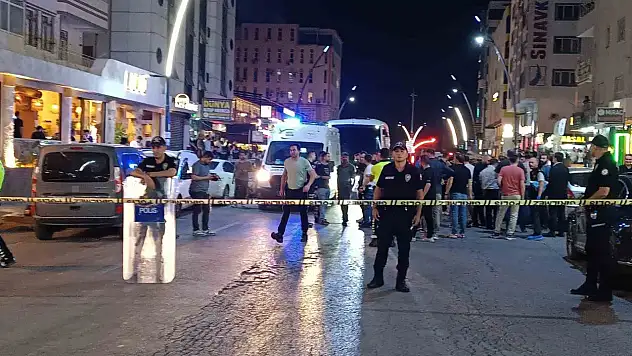 Batman'da silahlı kavga: Olaya müdahale eden polis yaralandı