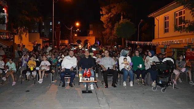 Baykan'da Aile Yılına Özel Açık Hava Sinema Etkinliği