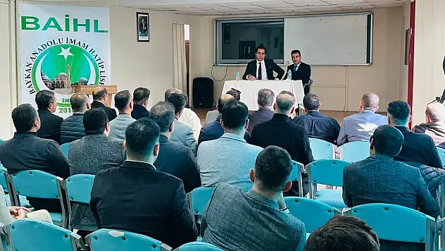 Baykan'da Eğitim Masaya Yatırıldı: İl Milli Eğitim Müdürü İlhan Saz Okullarda İncelemelerde Bulundu