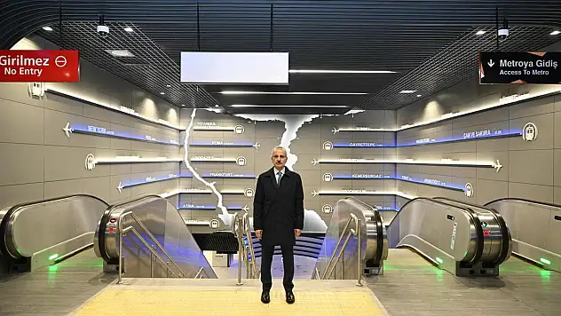 Bayramda Otoyollardan 8,4 Milyon Araç Geçti