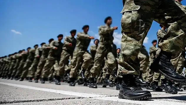 Bedelli Askerlik Yapacaklar Dikkat: Yeni Ücret ve Başvuru Takvimi Belli Oldu