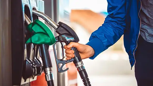 Benzine zam geldi ama şimdi gözler bu haberde: İndirim kapıda! Güncel Siirt akaryakıt fiyatları belli oldu
