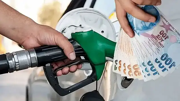 Benzine Zam, LPG'ye İndirim: Siirt'te Güncel Akaryakıt Fiyatları Belli Oldu - 7 Mayıs Perşembe 2026