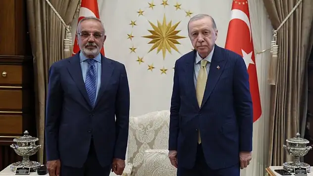 Beştepe'de Sürpriz Görüşme: DEM Partili Sırrı Sakık, Erdoğan ile Bir Araya Geldi