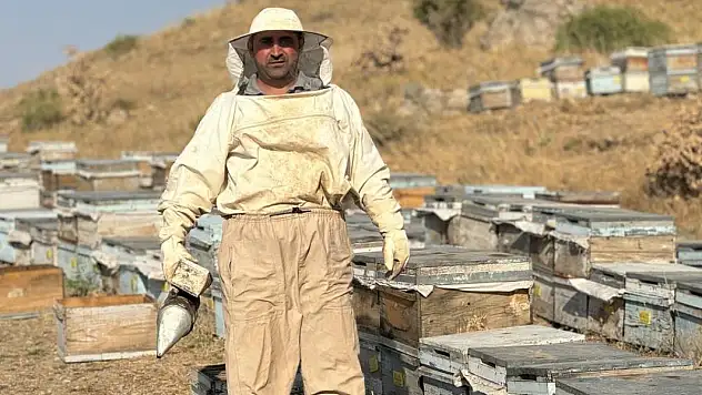 Bir Yılda Kovan Sayısını 100'den 150'ye Çıkardı