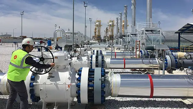 Bloomberg: İran, Türkiye'ye Doğalgaz Akışını Kesti