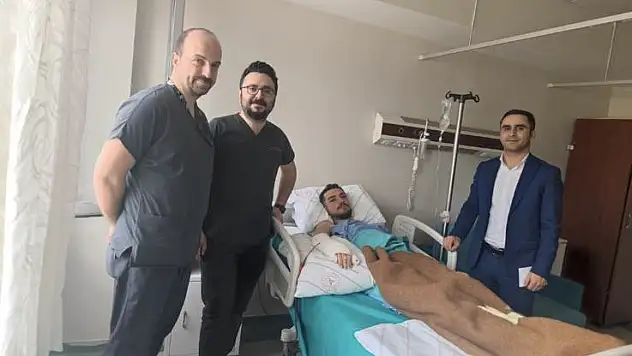 Bölgemizde İlk Defa Damarlı Kemik Nakli, Kurtalan Devlet Hastanesi'nde Yapıldı