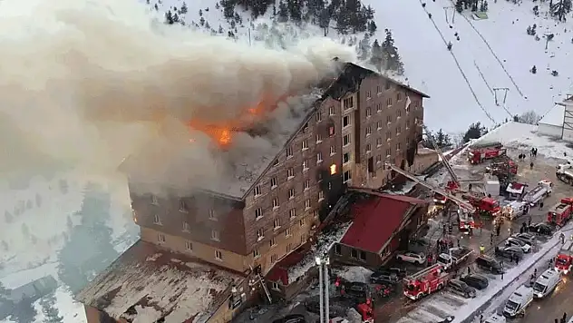 Bolu Kartalkaya'daki Otel Yangınında Ölenlerin Sayısı 78'e Yükseldi