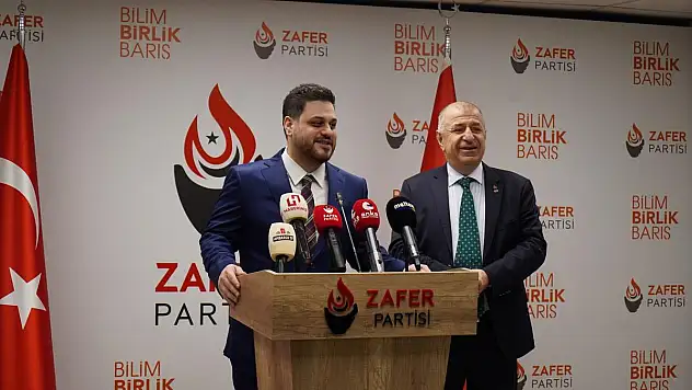 BTP Lideri Hüseyin Baş, Zafer Partisi Genel Başkanı Ümit Özdağ'ı Ziyaret Etti