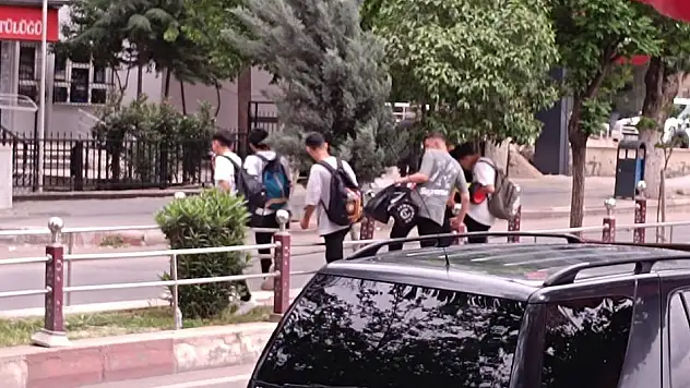 Bu Bölgeye Yaya Geçidi İsteniyor!