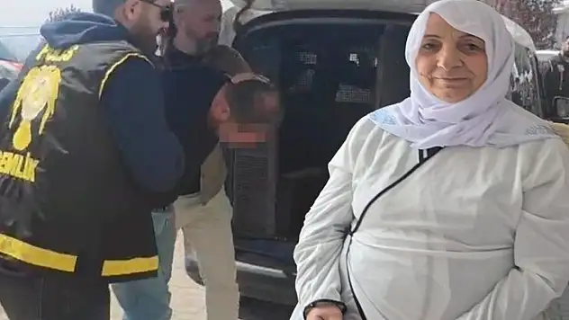 Bursa'da Vahşet: 65 Yaşındaki Kadın Evinde Boğazı Kesilerek Öldürüldü