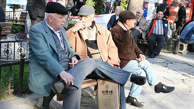 Çalışan Emekliler Primden Yararlansın