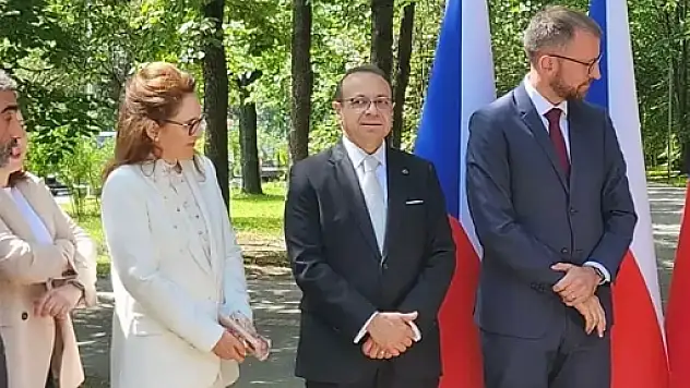 Çek-Türk İş Birliği Parkı Prag'da Açıldı