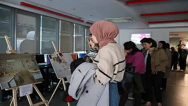 Çektikleri Fotoğraflar Sesleri Oldu