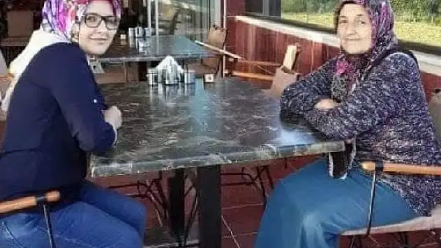 Ceset Parçalarını Camdan Attı!