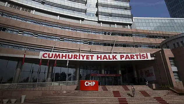 CHP'de 8 İl Başkanı Görevden Alındı
