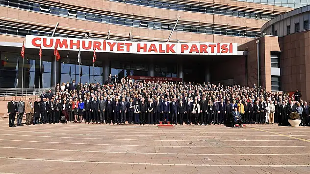 CHP iktidara gelince neler yapılacak? Özgür Özel tek tek hepsini açıkladı: İşte CHP'nin somut vaatleri