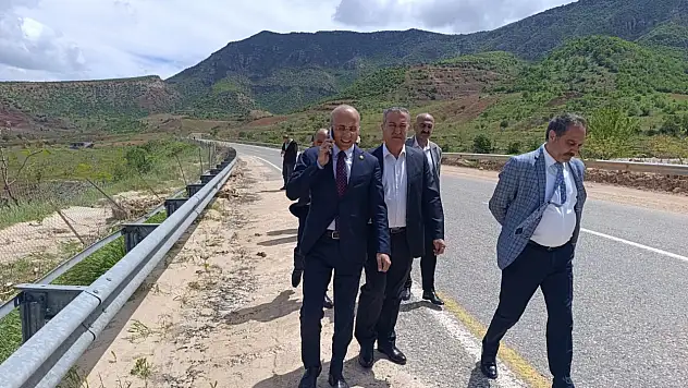 CHP Milletvekili Siirt'te Sel Hasarını Yerinde İnceleyen Genç Vatandaşın Mağduriyetini Giderin