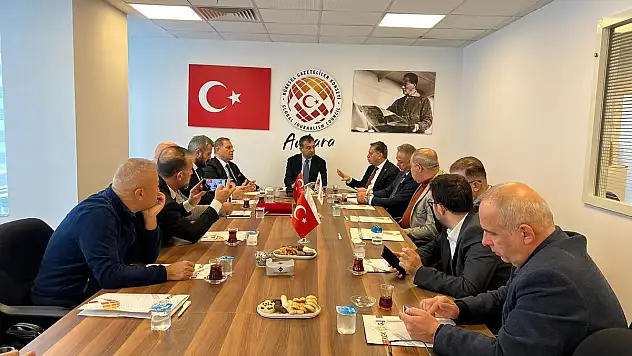 CHP'li Bulut'tan Medyaya Destek Mesajı