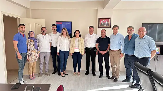 CHP'li Vekiller Siirt'te!