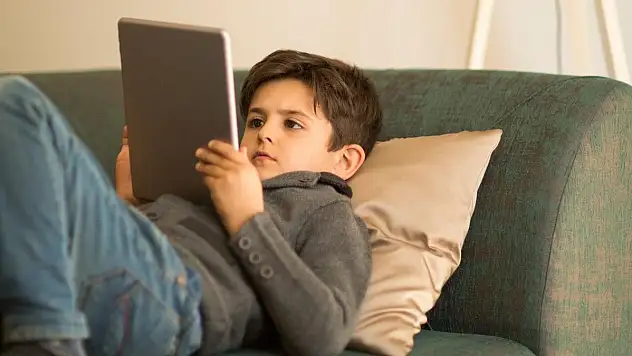 Çocuklarda Ekran Kullanımı Depresyona Neden Oluyor