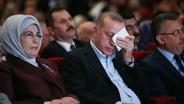 Cumhurbaşkanı Erdoğan gözyaşlarını tutamadı!