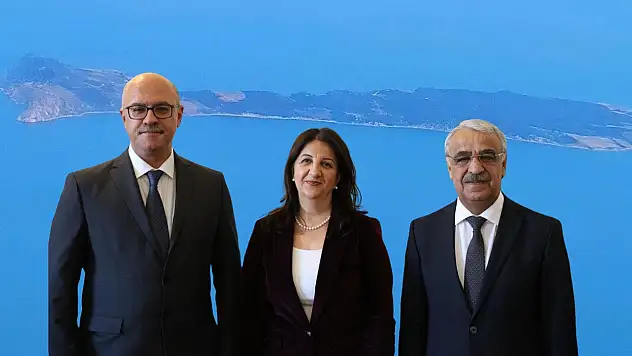 DEM Parti İmralı Heyeti, Abdullah Öcalan ile Görüşmek Üzere Yola Çıktı