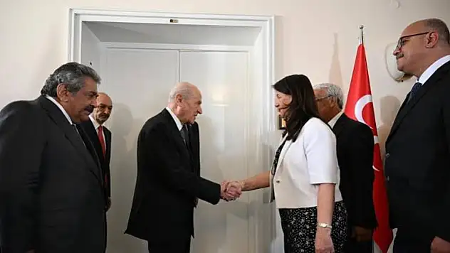 DEM Parti İmralı Heyeti, Devlet Bahçeli ile Görüştü