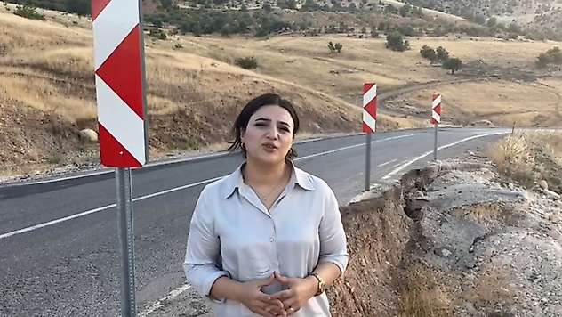 DEM Parti Milletvekili Sarıtaş'tan Siirt-Eruh Yolu Tepkisi: 'Aylardır Bu Halde Bekliyor'