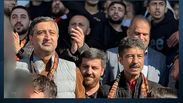 DEM Parti'den Açıklama: Tüm Halkımızı Sükûnete Çağırıyoruz