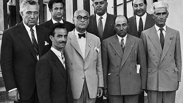 Demokrat Parti'nin 1947 Yılında Siirt İl Başkanlığının Açılış Fotoğrafı Ortaya Çıktı