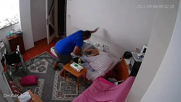 Denizli'de Oğlu Tarafından Darbedilen Yaşlı Kadın Hayatını Kaybetti