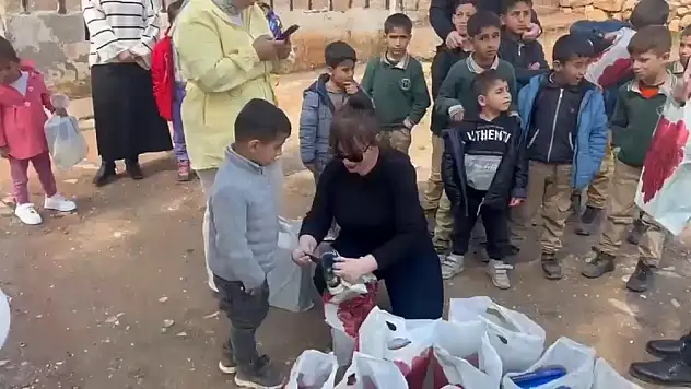 Dicle Elektrik Çalışanlarından Siirt'teki Köy Okullarına Destek