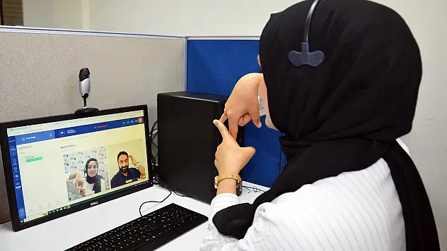 Dicle Elektrik'ten İşitme Engellilere Özel Görüntülü Çağrı Merkezi Hizmeti