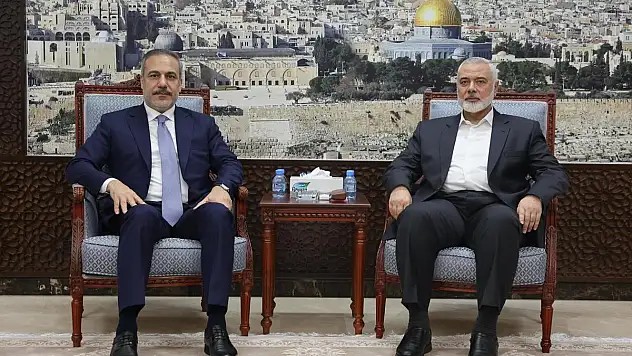 Dışişleri Bakanı Hakan Fidan, Hamas Siyasi Büro Başkanı Heniyye İle Görüştü