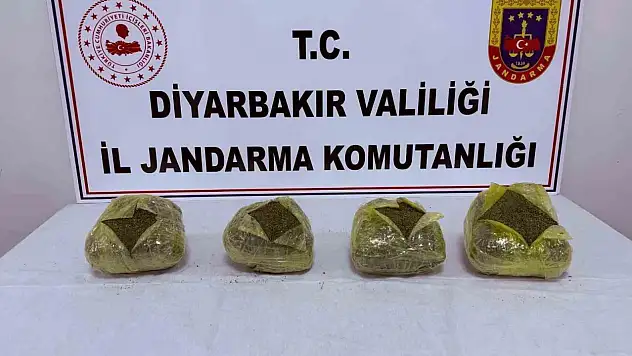 Diyarbakır'da uyuşturucu operasyonu: 38 kilo esrar ele geçirildi